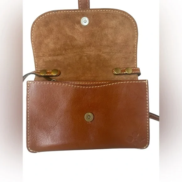 Patricia Nash Torri Leather Crossbody Bag - Picture 5 of 11